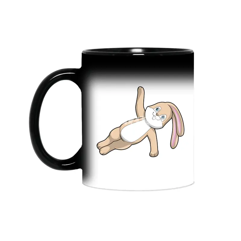 Bunny at Yoga Stretching Sihirli Kupa