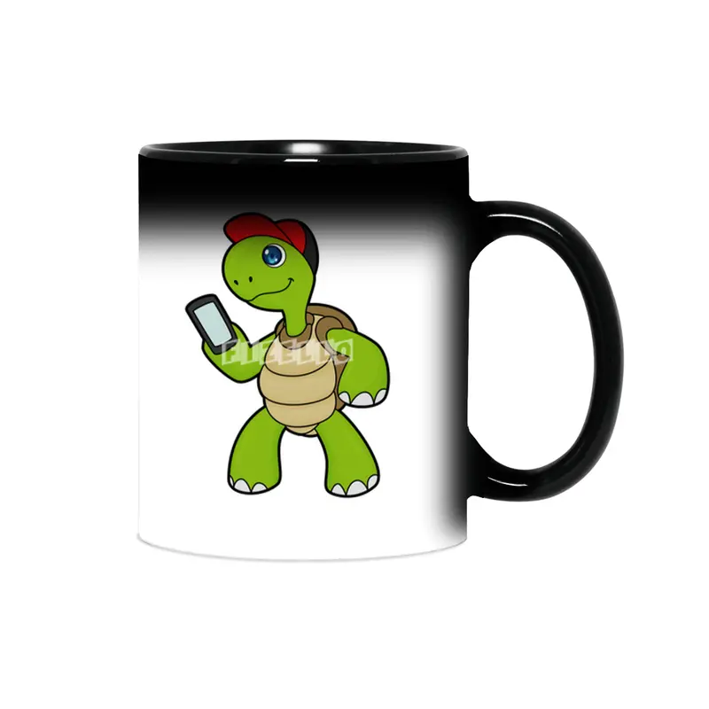 Turtle with Phone & Hat Sihirli Kupa