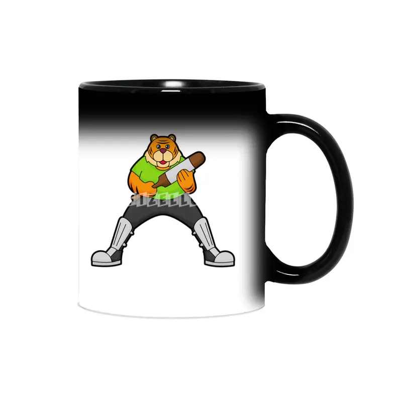 Tiger at Cricket with Cricket bat Sihirli Kupa