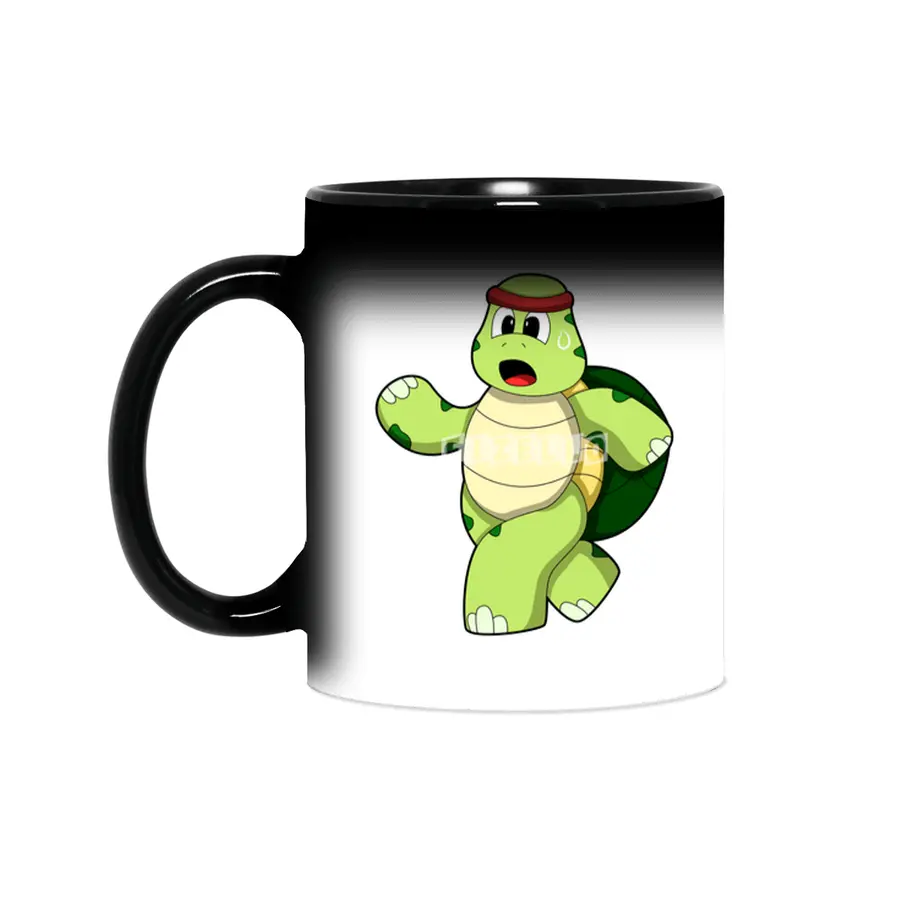 Turtle at Running with Headband Sihirli Kupa