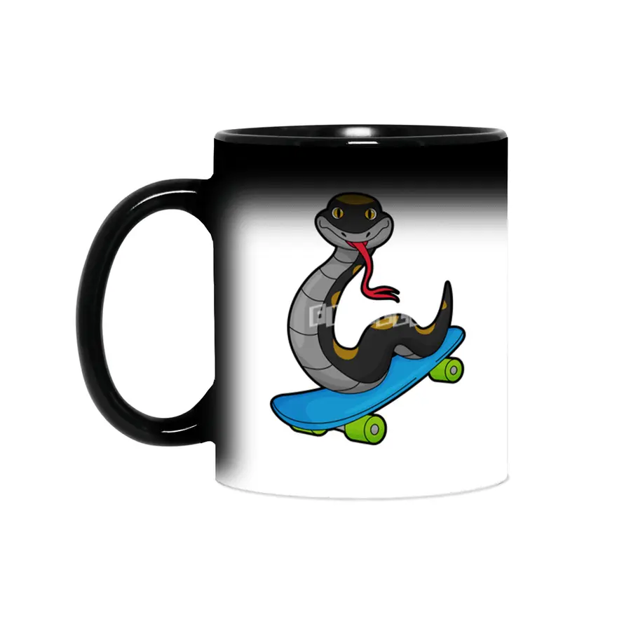 Snake as Skater with Skateboard Sihirli Kupa