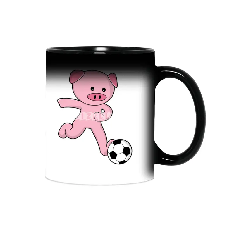 Pig as Soccer player with Soccer ball Sihirli Kupa