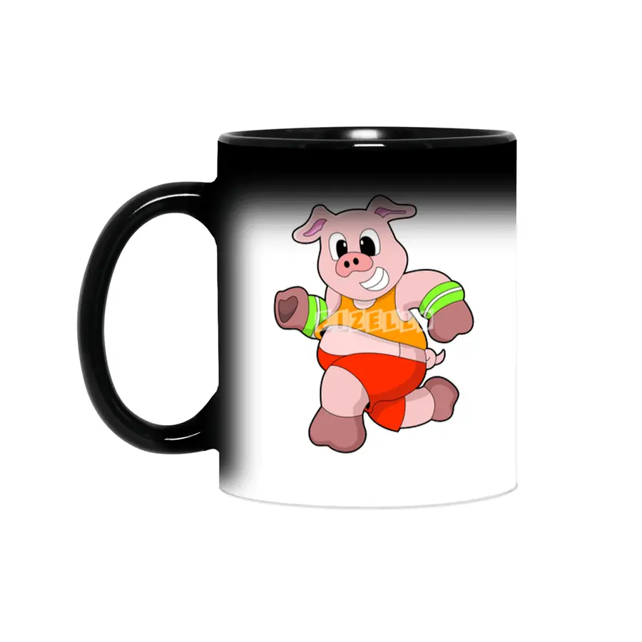 Pig at Running Sihirli Kupa