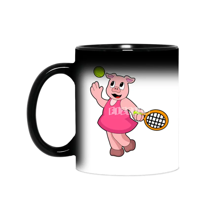 Pig at Tennis with Tennis racket Sihirli Kupa