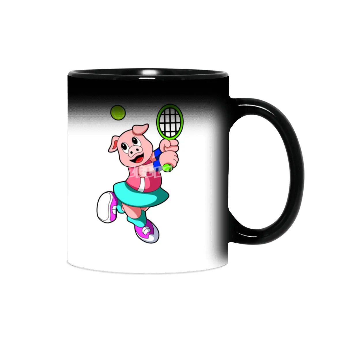 Pig at Tennis with Tennis racket & Skirt Sihirli Kupa