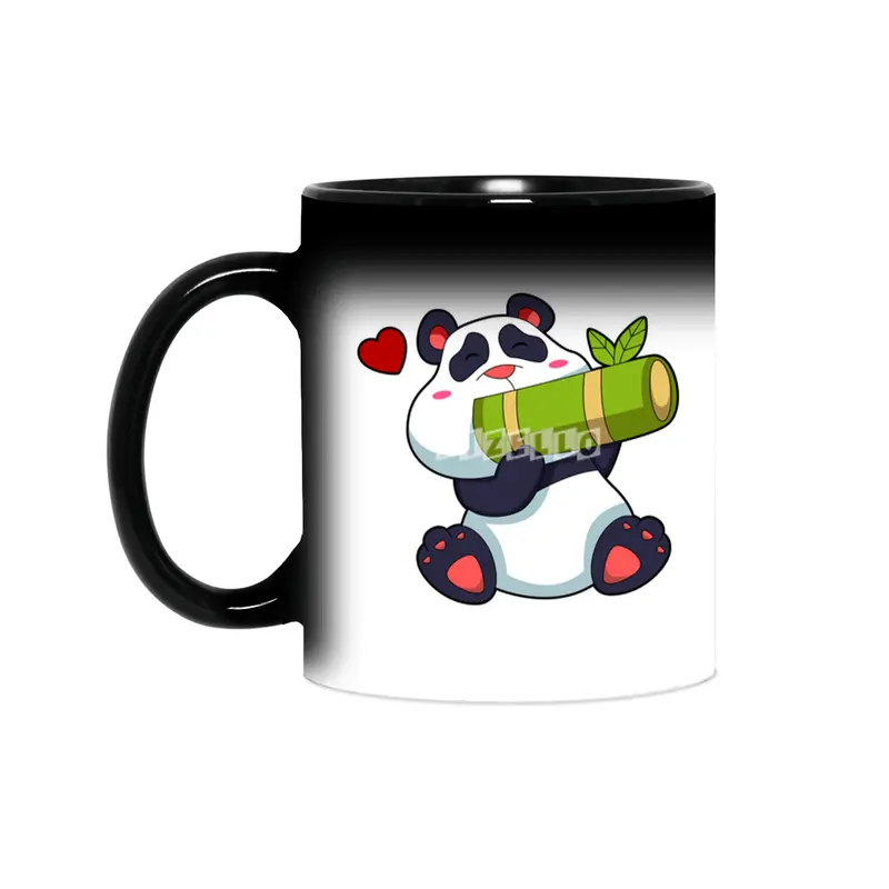 Panda with Bamboo & Heart Sihirli Kupa