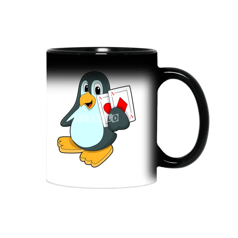 Penguin with Poker cards Sihirli Kupa