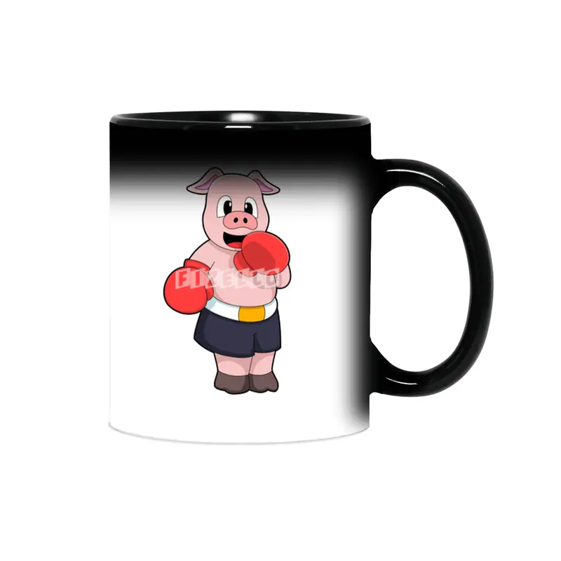 Pig as Boxer at Boxing Sihirli Kupa