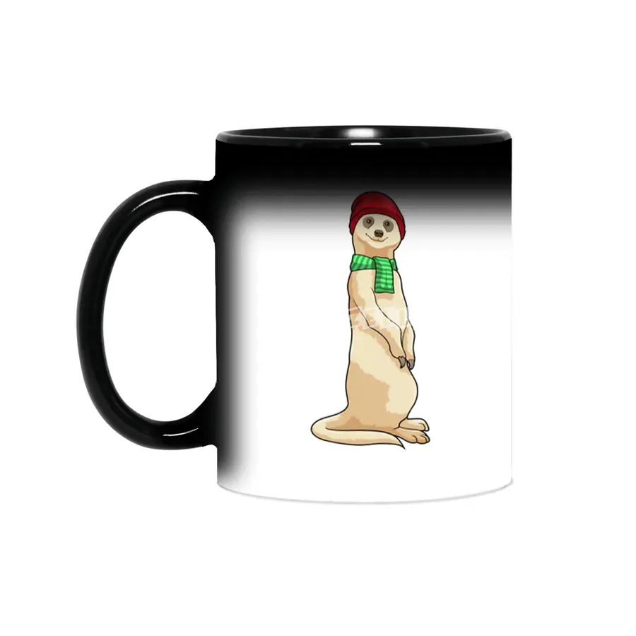 Meerkat with Hat and Scarf Sihirli Kupa