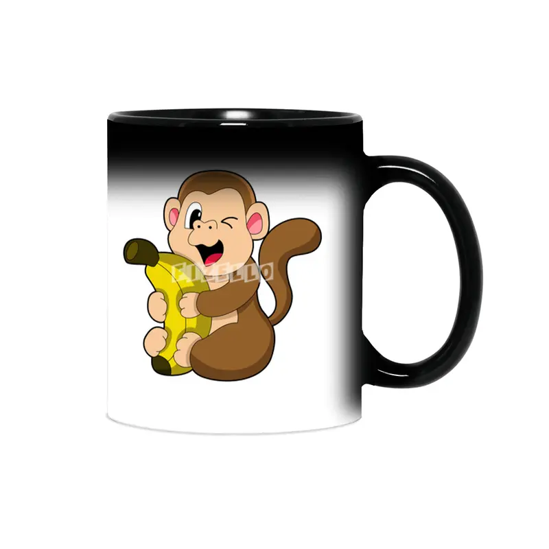 Funny Monkey with Banana Sihirli Kupa