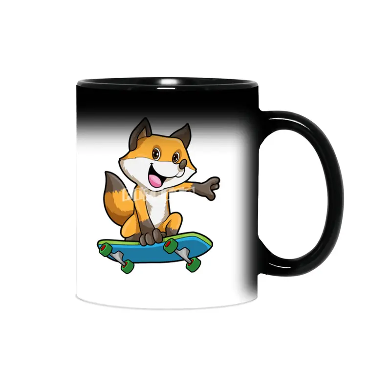 Fox as Skater with Skateboard Sihirli Kupa