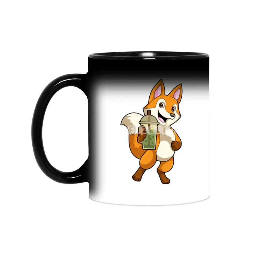 Fox at Drinking with Bubble Tea Sihirli Kupa