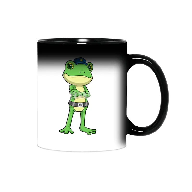 Frog as Police officer with Police hat Sihirli Kupa