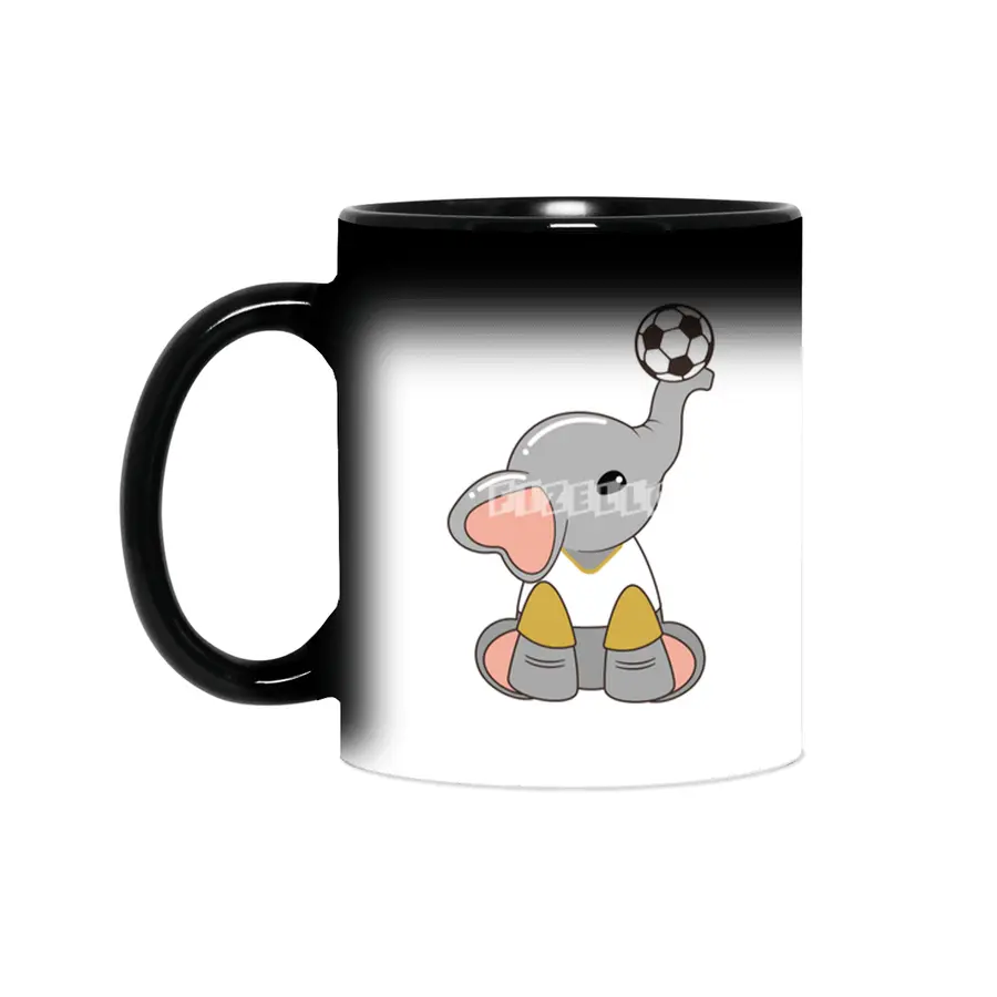 Elephant as Soccer player with Soccer ball Sihirli Kupa