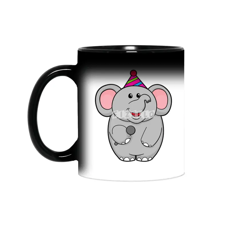 Elephant at Party with Microphone Sihirli Kupa