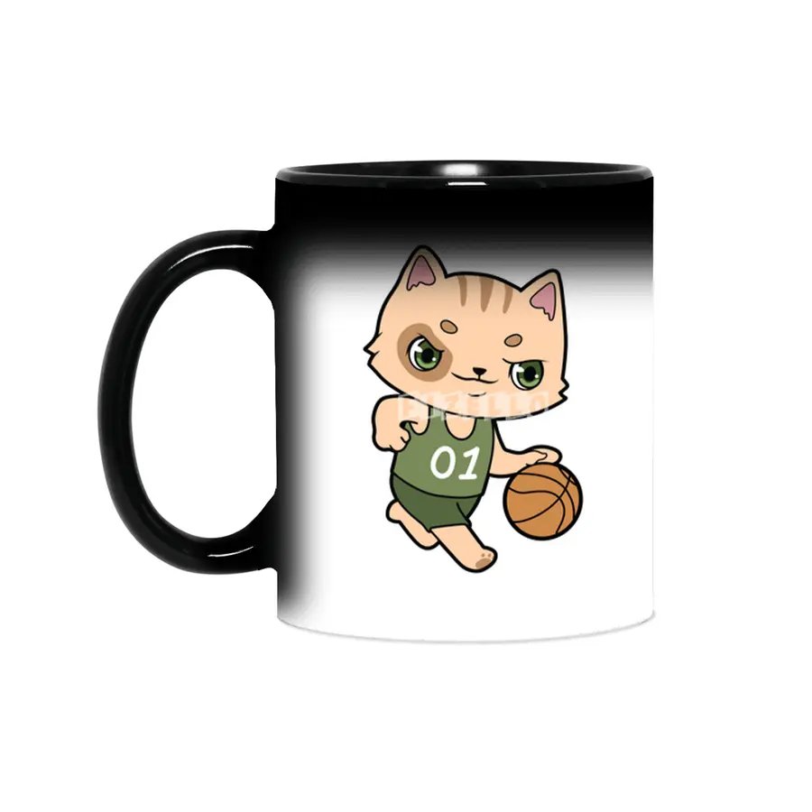 Cat at Basketball Sports Sihirli Kupa