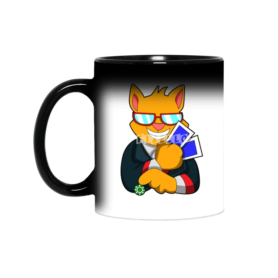 Cat at Poker with Cards & Poker chip Sihirli Kupa