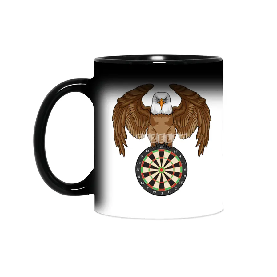 Eagle at Darts with Dartboard Sihirli Kupa