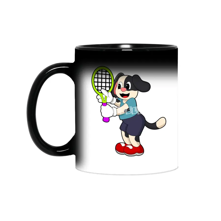 Dog at Tennis with Tennis racket Sihirli Kupa
