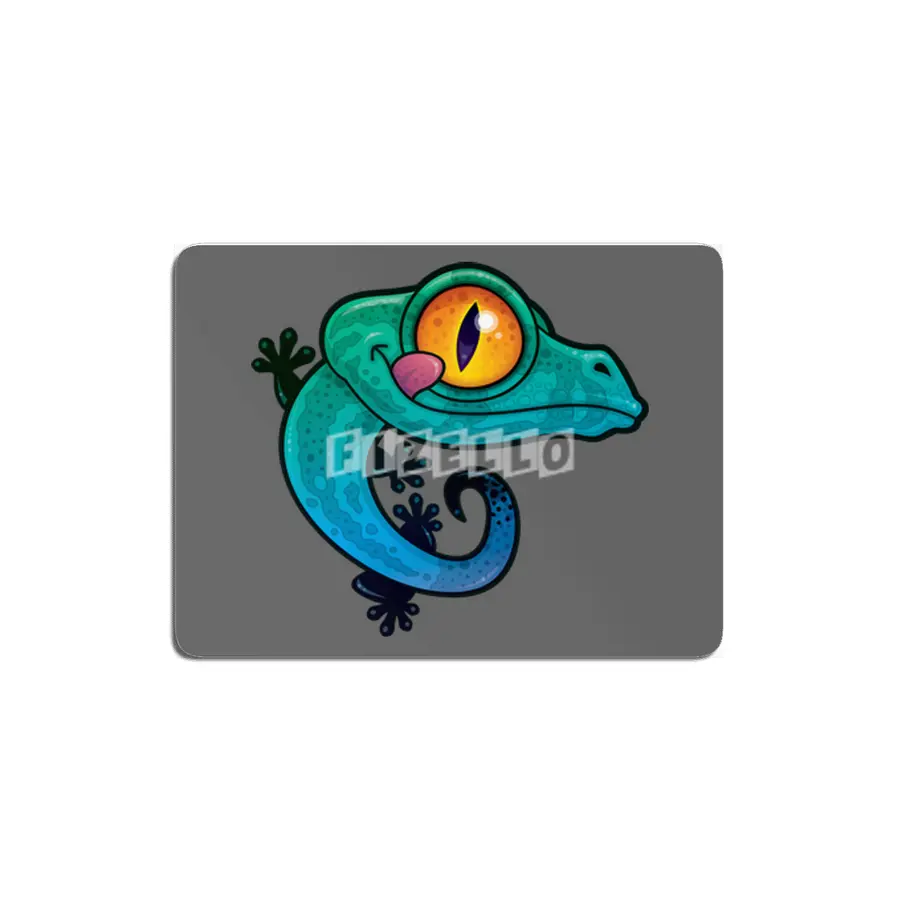 Cute Gecko Lizard Licking His Eye MDF Tablo