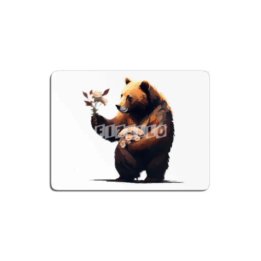 bear holds flowers MDF Tablo