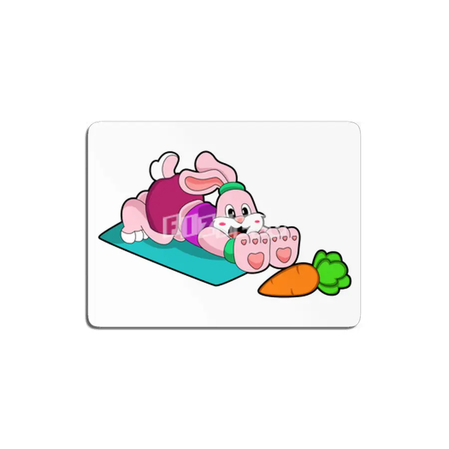 Rabbit with Carrot at Yoga on Yoga mat MDF Tablo