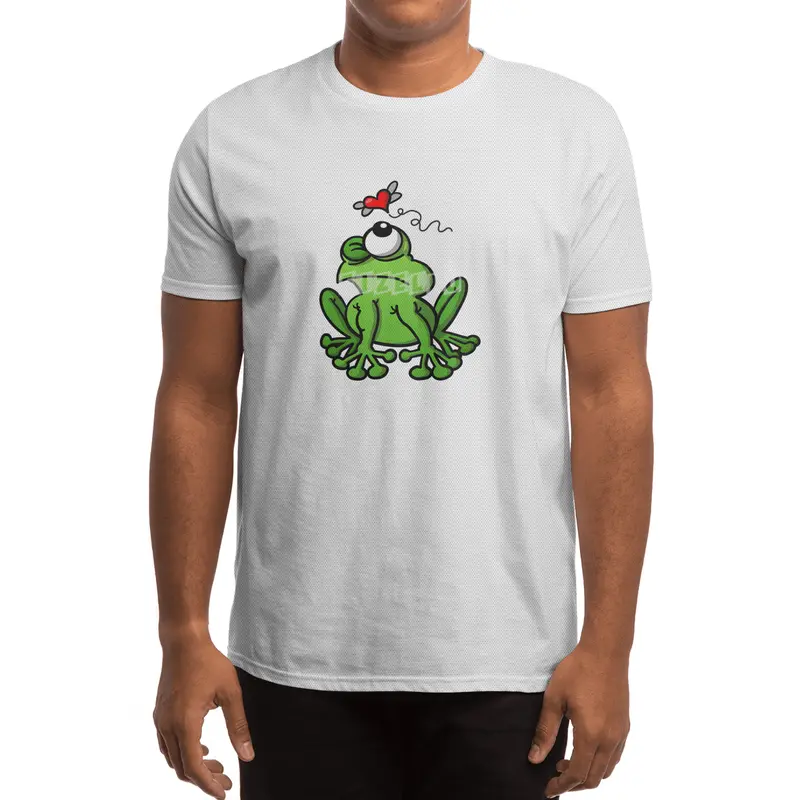 Green frog chasing the mosquito of love Spor T-Shirt