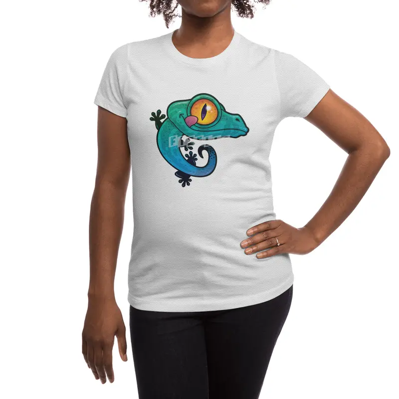 Cute Gecko Lizard Licking His Eye Spor T-Shirt