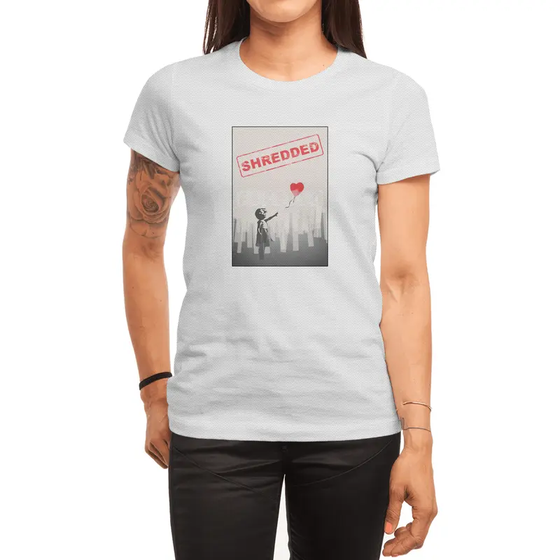 Girl with a heart sh...redded! Spor T-Shirt
