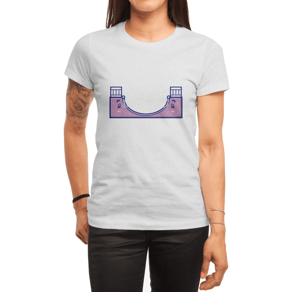 Skateboarding Is Not A Crime – Halfpipe Spor T-Shirt