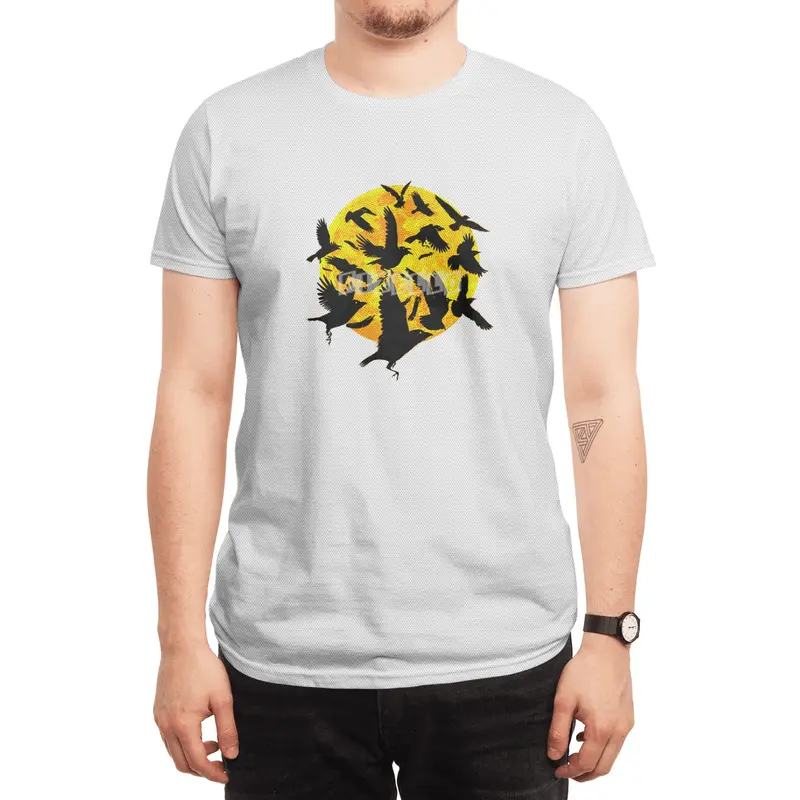 black birds flock in the dead of night Spor T-Shirt
