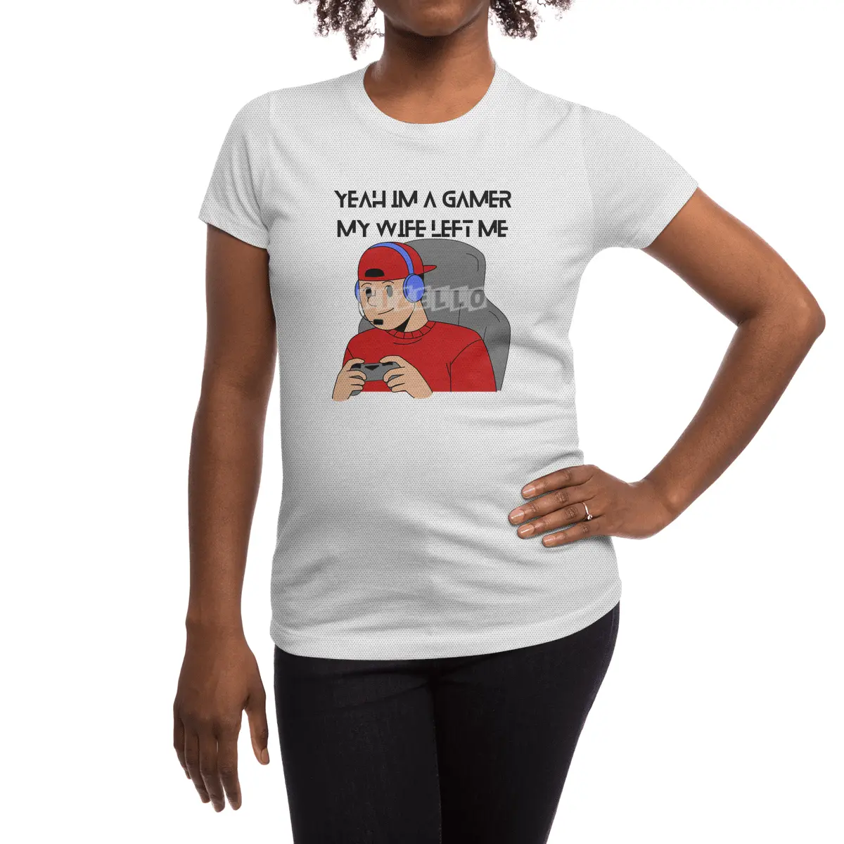 Yeah Im a Gamer My Wife Left Me Spor T-Shirt