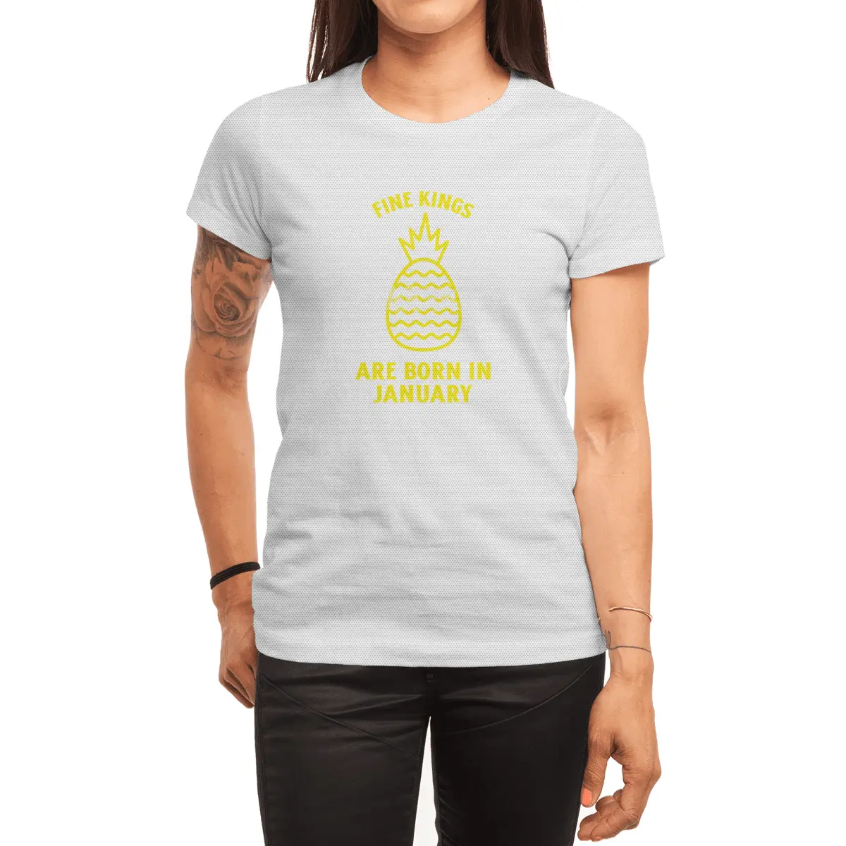 Fine kings are born in January funny pineapple birthday month Spor T-Shirt