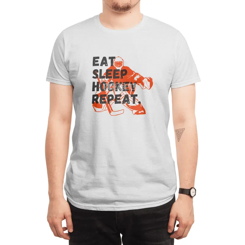 vintage distressed eat sleep ice hockey repeat sports lovers, players, fans and coaches graphic Spor T-Shirt