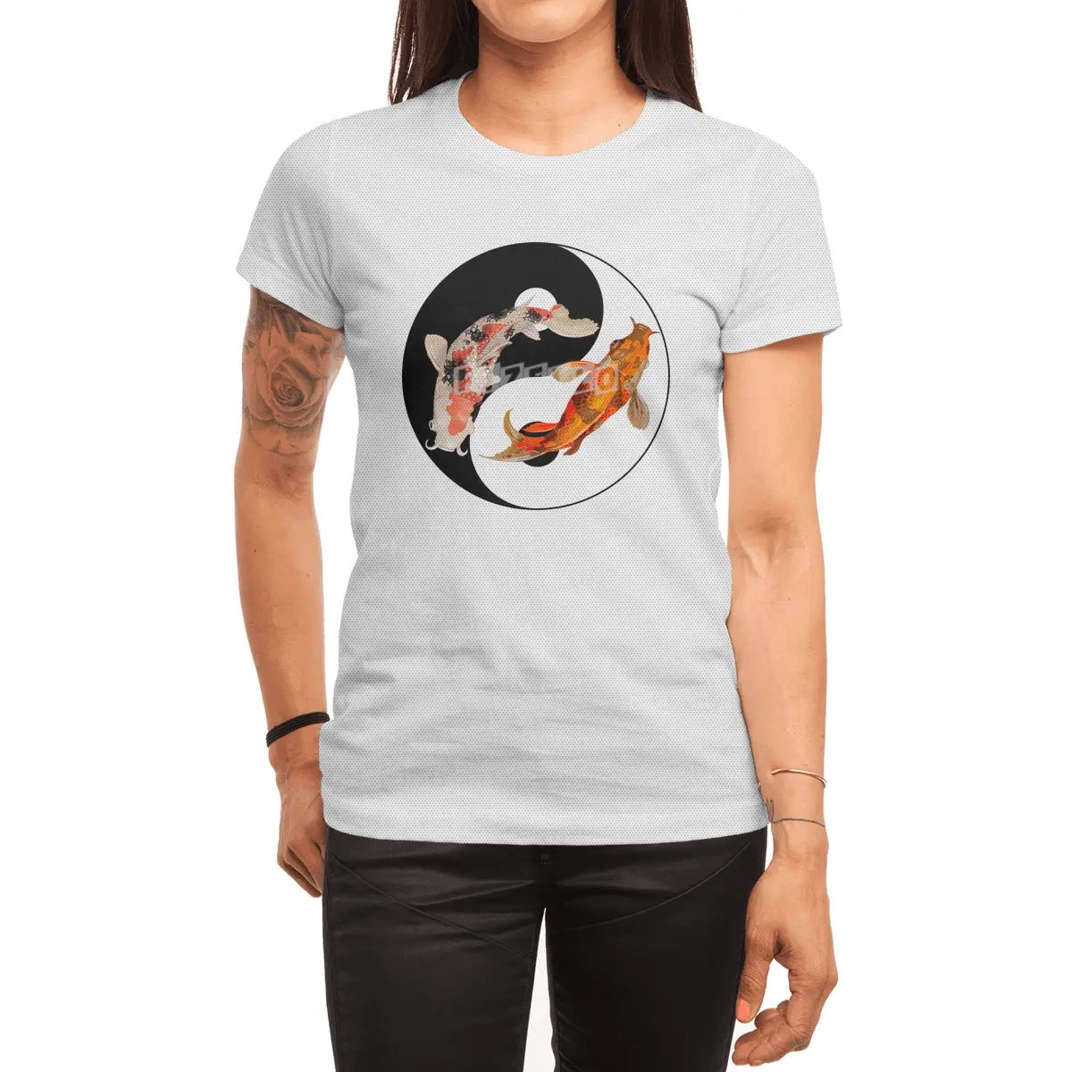 Yin Yang Carp Balance Taijitu Japanese Nishikigoi Koi Fish Spor T-Shirt
