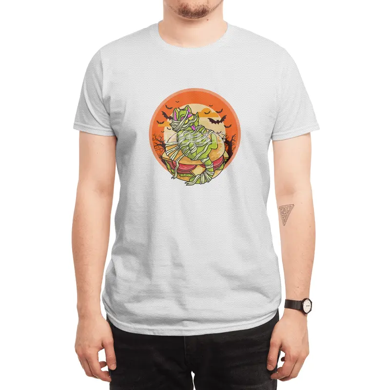 Cute Spooky Halloween Mummy Cat with Burger Spor T-Shirt