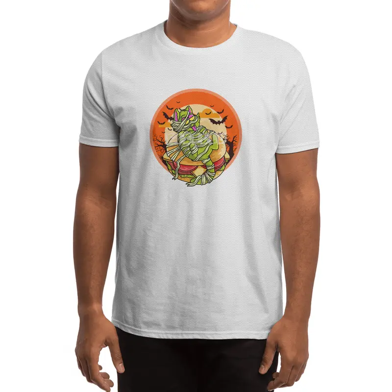 Cute Spooky Halloween Mummy Cat with Burger Spor T-Shirt