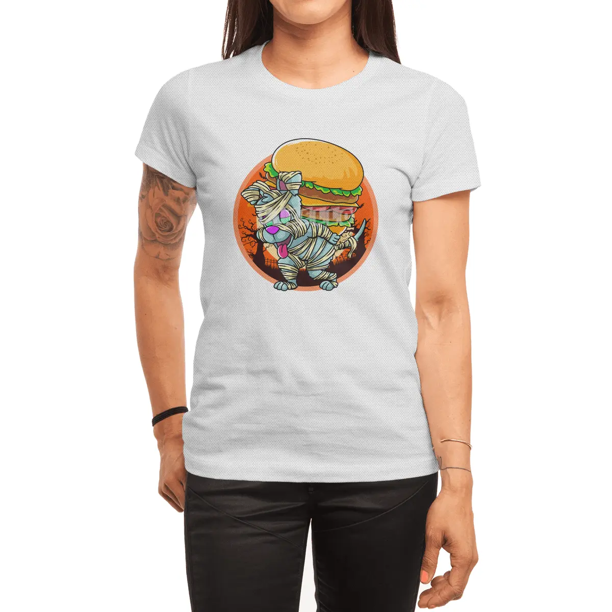 Cute Spooky Halloween Mummy Dog with Burger Spor T-Shirt