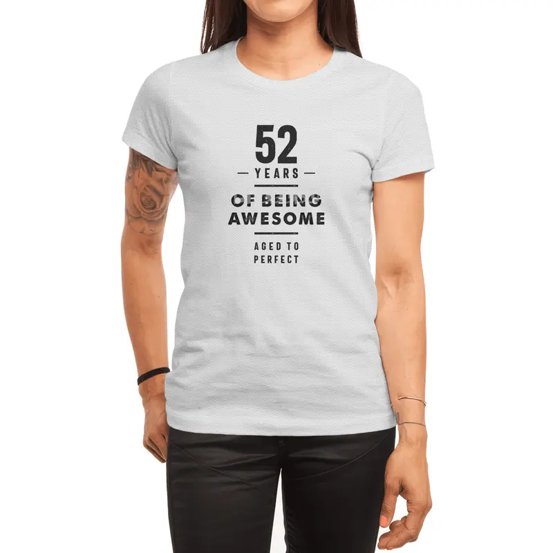 52 Year Old 52nd Birthday Funny Gift Spor T-Shirt