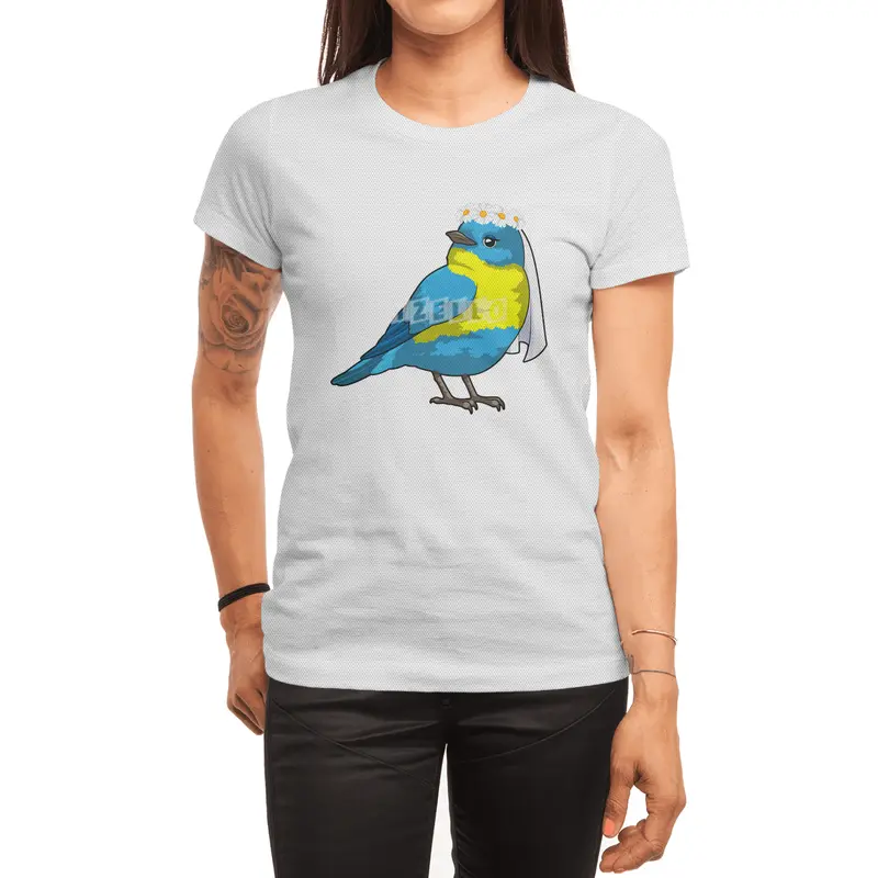 Bird as Bride with Wreath of flowers Spor T-Shirt