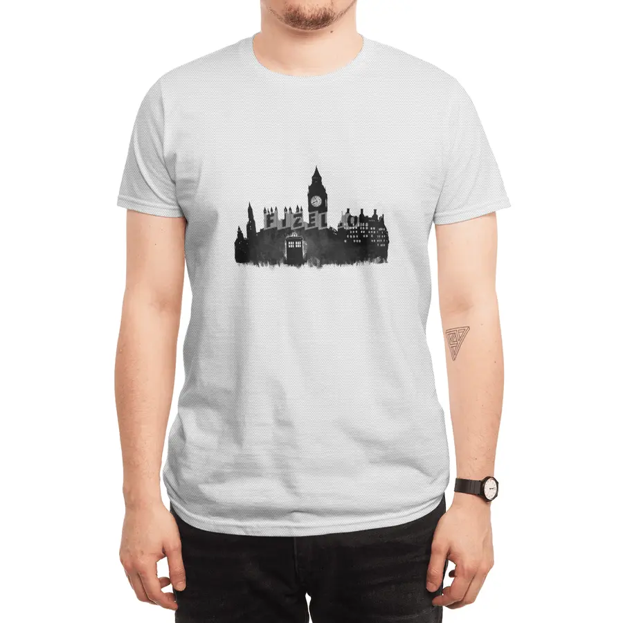 Police Box in London Spor T-Shirt