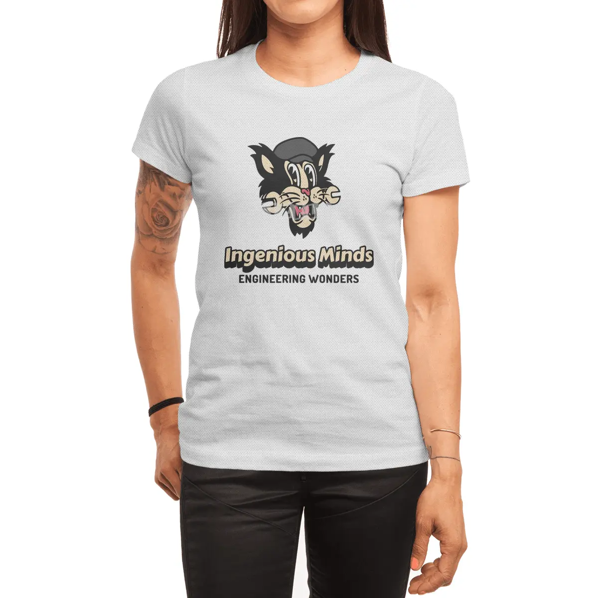 Ingenious Minds, Engineering Wonders Spor T-Shirt