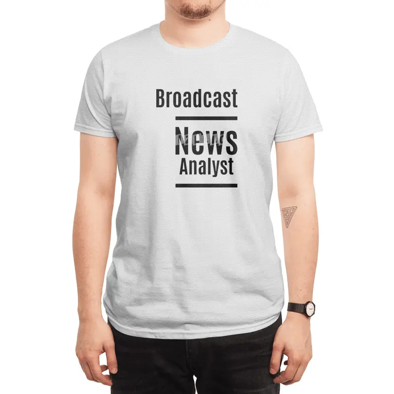 Broadcast News Analyst Job Title Gift Spor T-Shirt