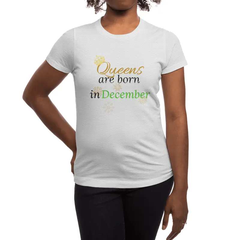 Queens Are Born in December Spor T-Shirt