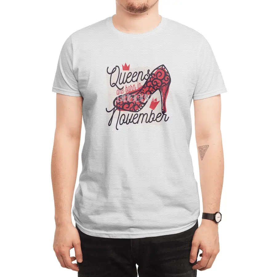 Queens are Born in November Birthday Spor T-Shirt