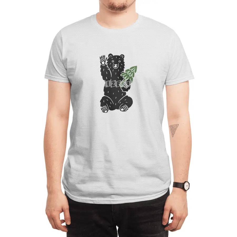 Bear in the Woods Spor T-Shirt