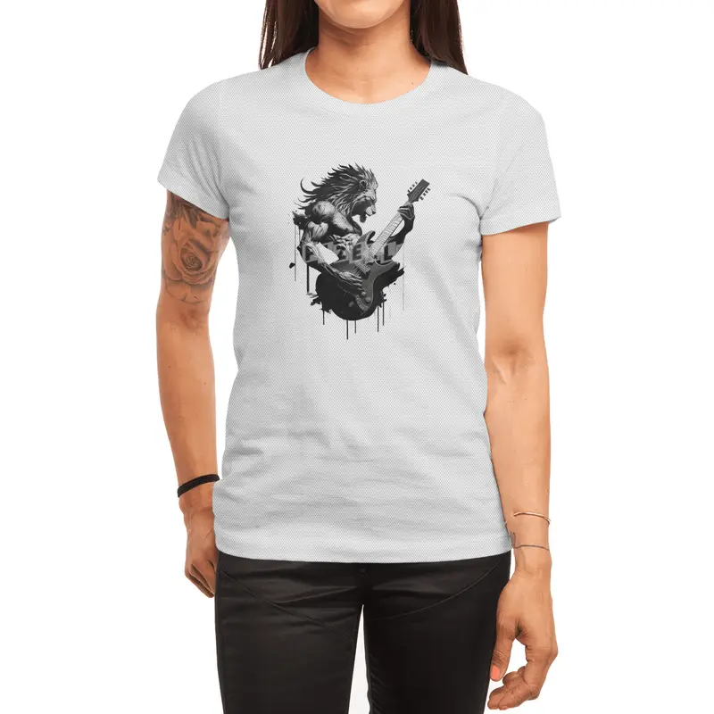 lion plays guitar Spor T-Shirt