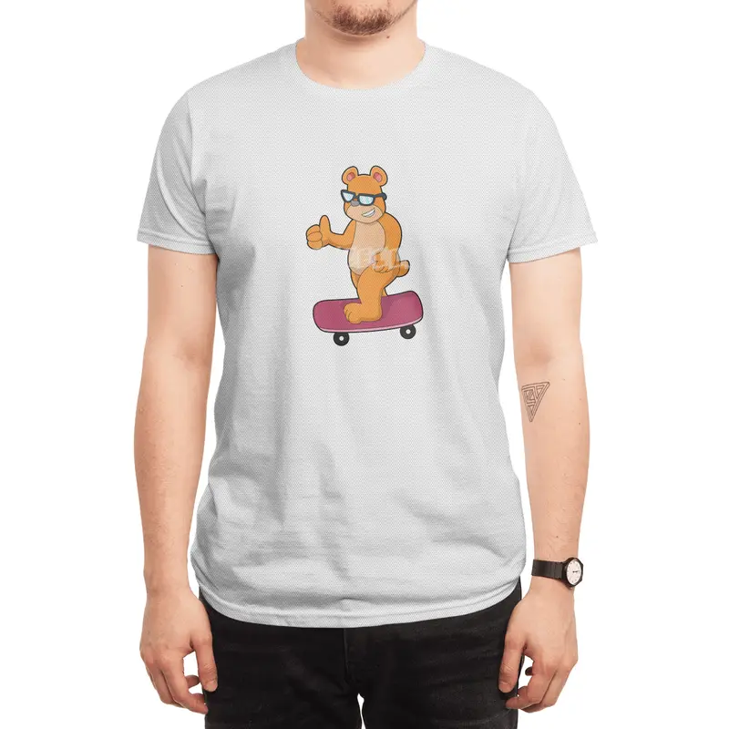Bear as Skater with Skateboard Spor T-Shirt