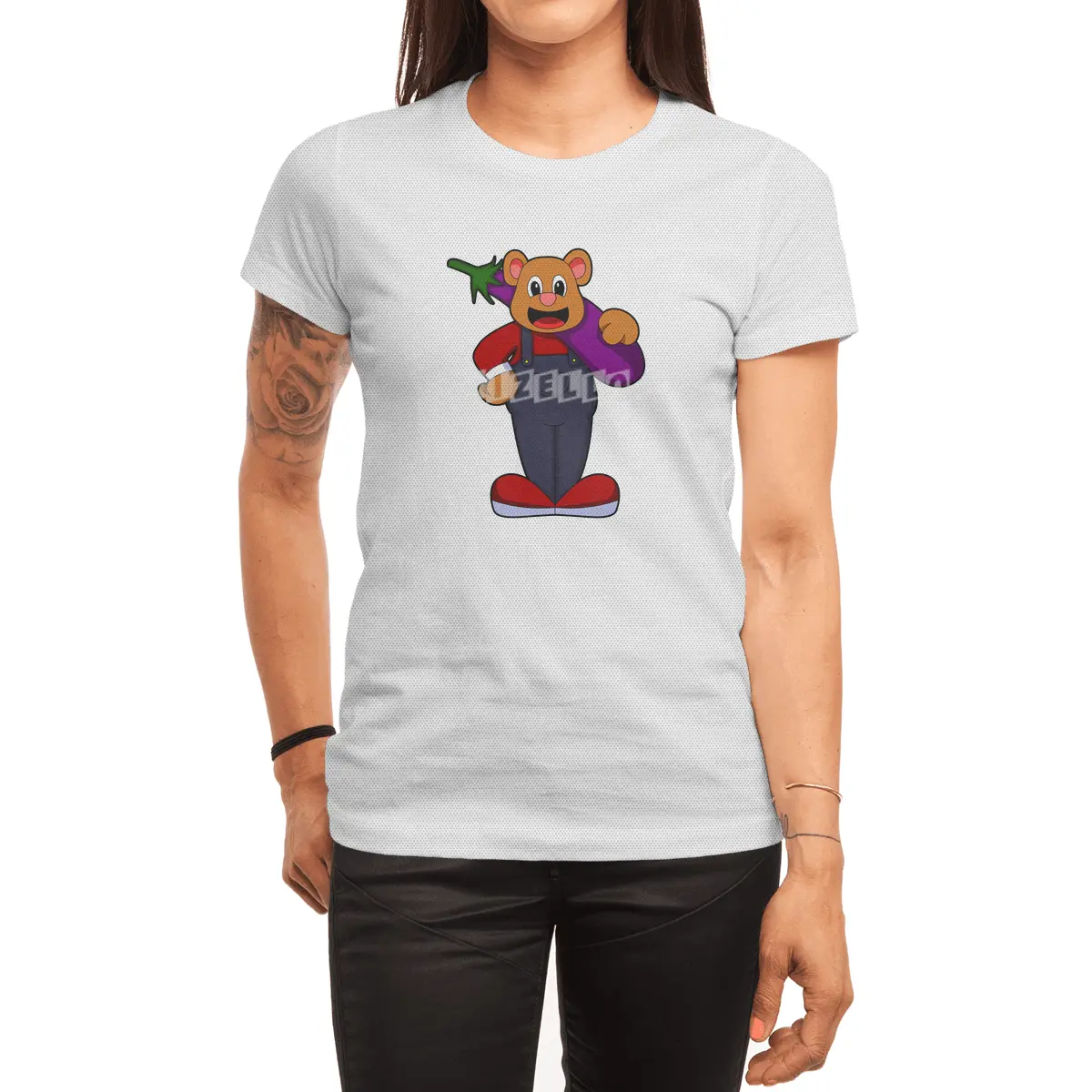 Bear at Farmer with Eggplant Spor T-Shirt