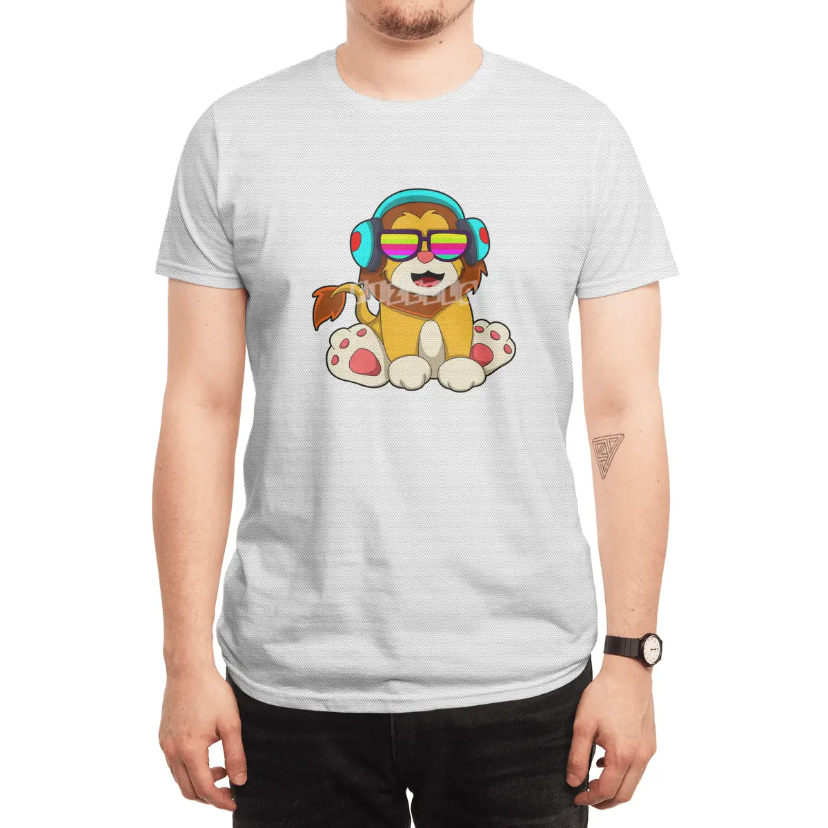 Lion at Music with Headphone & Glasses Spor T-Shirt